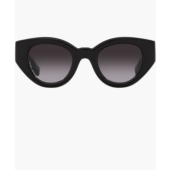 Burberry
Briar 47mm Gradient Sunglasses - Picture 1 of 7